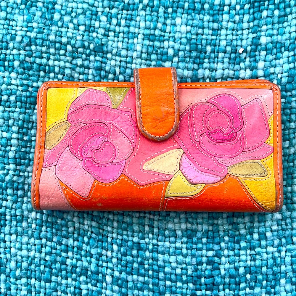 Colorful Fossil leather wallet